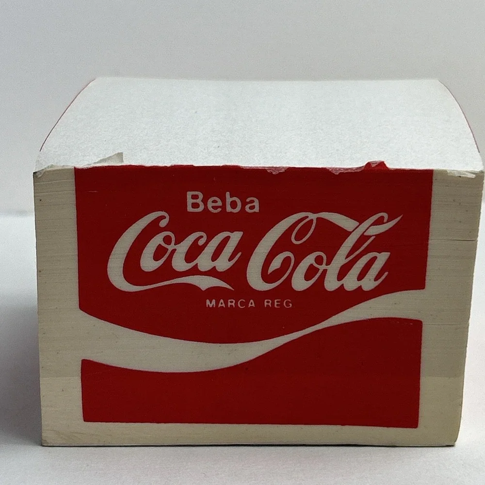 Vintage Coca-Cola Note Pad Paper Cube Brazil‎ Edition, Red Bebe